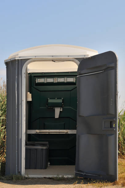 Porta potty delivery and setup in Morocco, IN